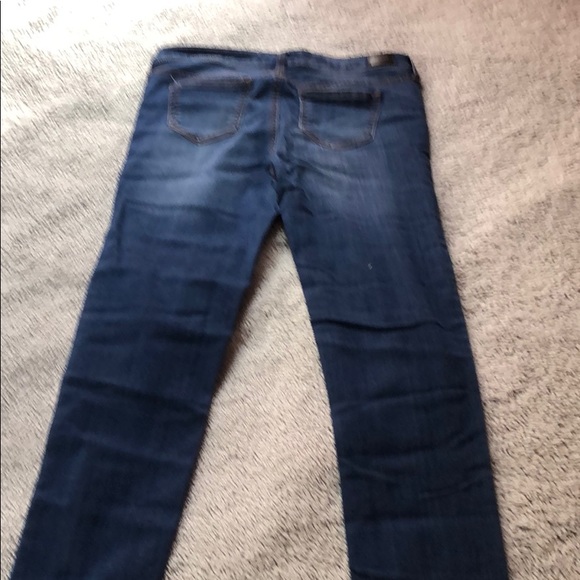 Dark wash jeans - Picture 3 of 3
